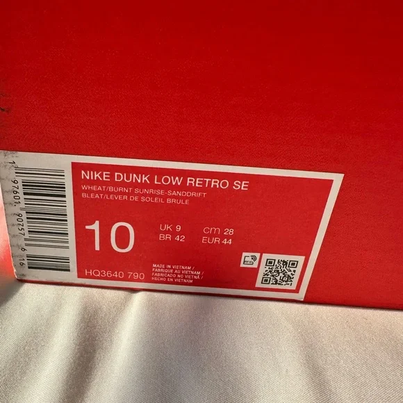 NEW Nike Dunk Low Retro SE in Wheat and Burnt Sunrise - Picture 4 of 8